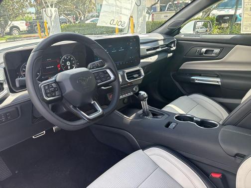 2025 Ford Mustang EcoBoost Premium