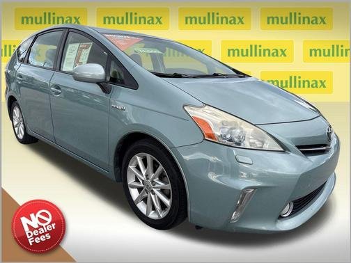 Sea Glass Pearl 2013 Toyota Prius v Five