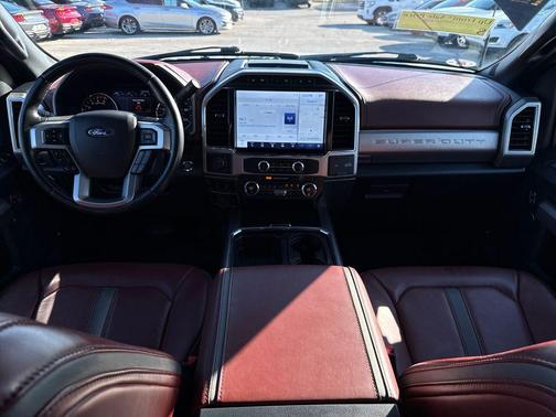 2022 Ford F-450 Platinum