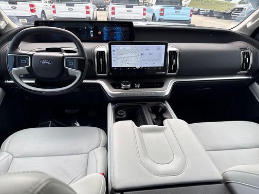 SPACE SILVER METALLIC 2025 Ford Expedition Max Platinum