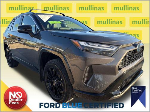 2024 Toyota RAV4 Hybrid SE