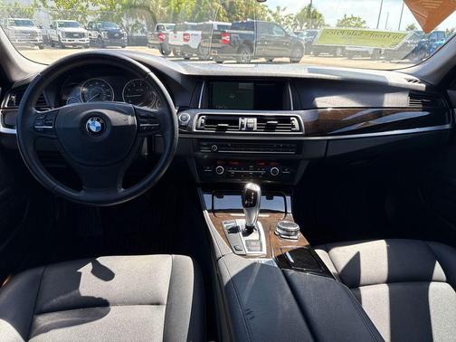 2014 BMW 528 528i