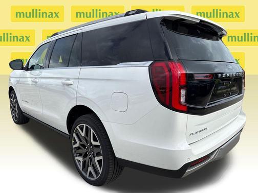 STAR WHITE MET TRI-COAT 2026 Ford Expedition Platinum