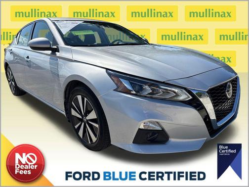 Brilliant Silver Metallic 2021 Nissan Altima 2.5 SV