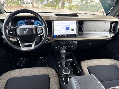 RUBY RED MET TNTD CLEARCOAT 2025 Ford Bronco Big Bend