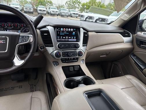 2018 GMC Yukon SLT