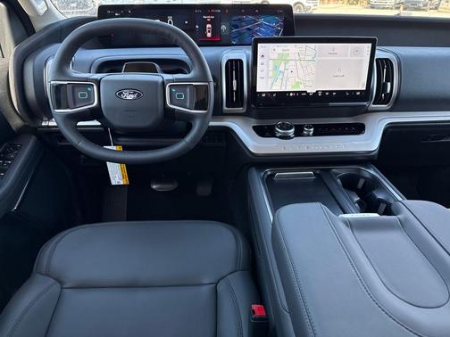 2026 Ford Expedition Max Active 4x2