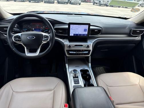 Atlas Blue Metallic 2023 Ford Explorer XLT