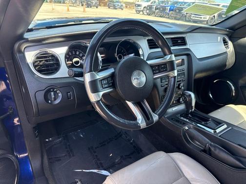 2014 Ford Mustang V6 Premium