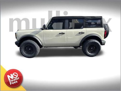2025 Ford Bronco Base