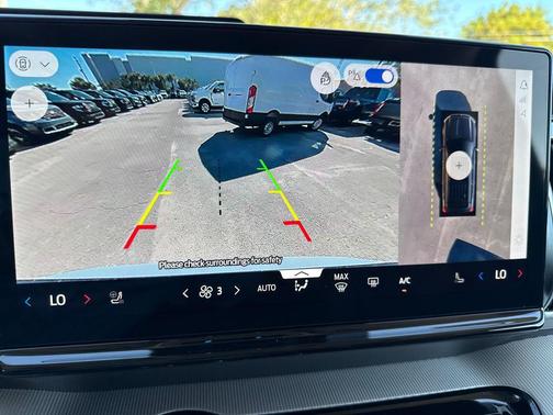 2025 Ford Expedition Max Active 4x2