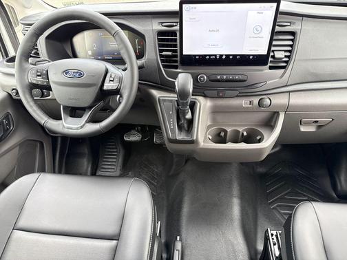 2026 Ford Transit-350 XL