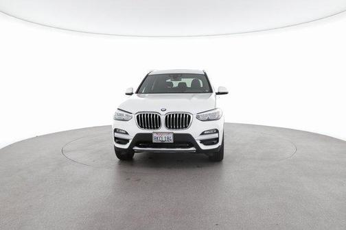 Photo 3 of 23 of 2019 BMW X3 sDrive30i