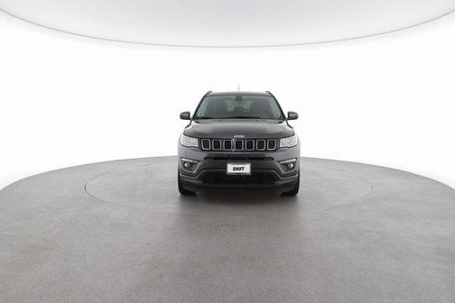 Photo 3 of 23 of 2020 Jeep Compass Latitude