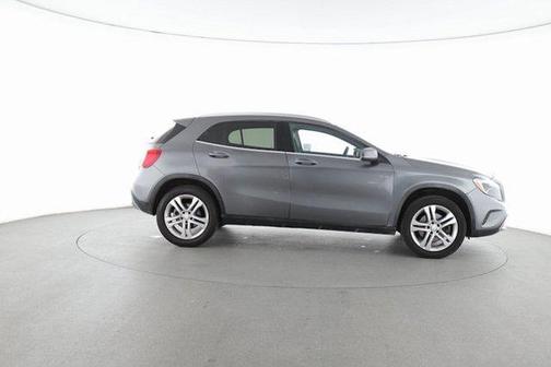 2017 Mercedes-Benz GLA 250 Base 4MATIC for sale in Oakland, CA - image 5