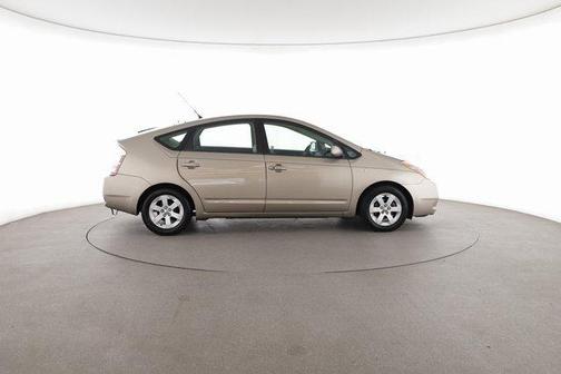 Photo 3 of 22 of 2008 Toyota Prius