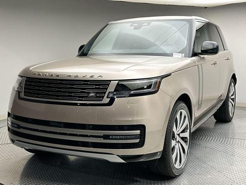 2025 Land Rover Range Rover P400 SE