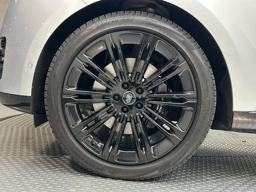 2024 Land Rover Range Rover P400 SE