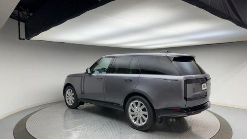 2023 Land Rover Range Rover P400 SE