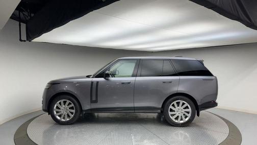 2023 Land Rover Range Rover P400 SE