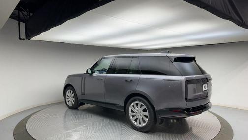 2023 Land Rover Range Rover P400 SE
