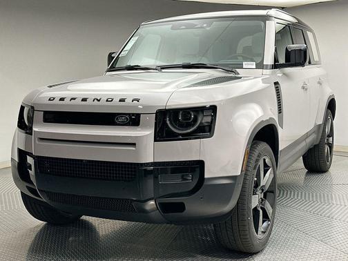 2026 Land Rover Defender 