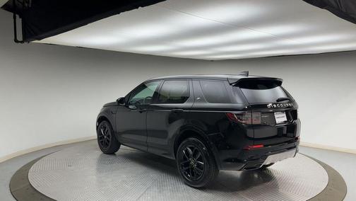 2025 Land Rover Discovery Sport S