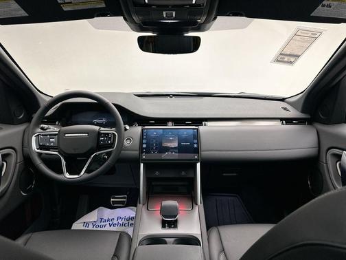 2025 Land Rover Discovery Sport Dynamic SE