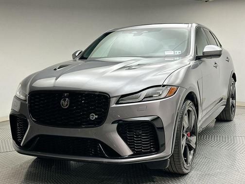 2023 Jaguar F-PACE SVR P550 AWD Automatic