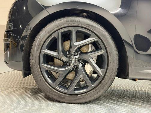 2024 Land Rover Range Rover Sport SE