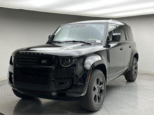 2024 Land Rover Defender 110 P400 X-Dynamic SE
