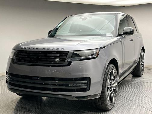 2025 Land Rover Range Rover P530 SE