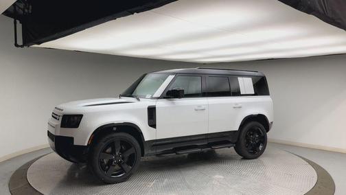 2026 Land Rover Defender P400 X-Dynamic SE