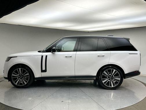 2024 Land Rover Range Rover P400 SE