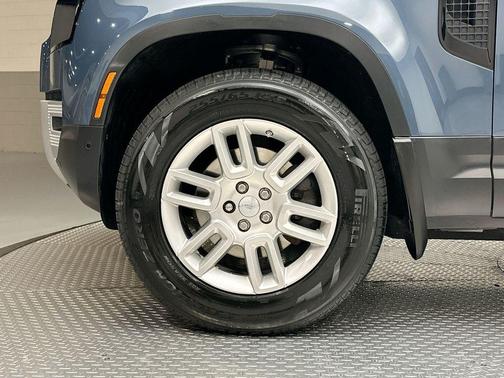 2020 Land Rover Defender 110 S