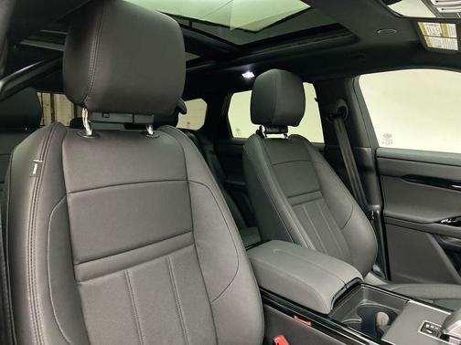 2026 Land Rover Range Rover Evoque Core S
