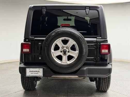 2019 Jeep Wrangler Sport