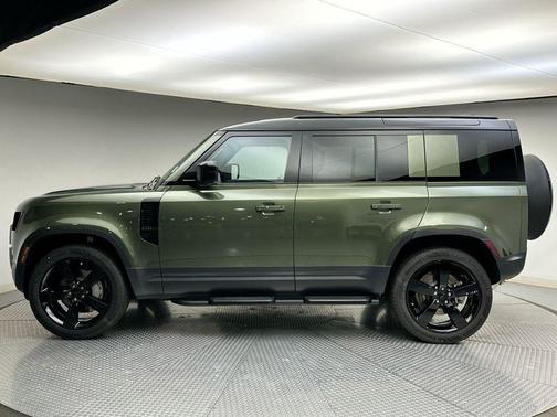 2026 Land Rover Defender
