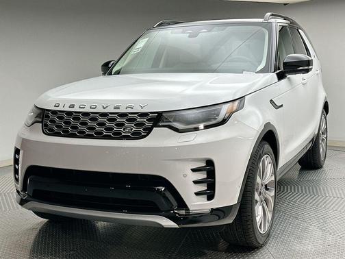 2026 Land Rover Discovery Tempest Edition