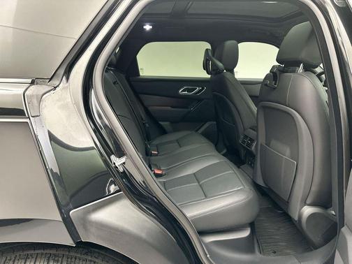 Santorini Black 2026 Land Rover Range Rover Velar P250 Dynamic SE