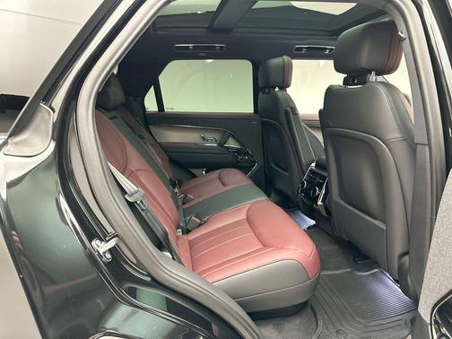 2024 Land Rover Range Rover Sport SE