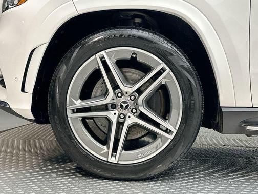 2023 Mercedes-Benz GLS 450 4MATIC