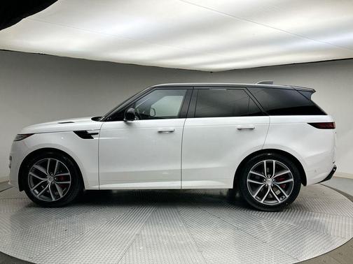 2023 Land Rover Range Rover Sport SE