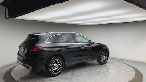 2023 Mercedes-Benz GLC 300 Base 4MATIC