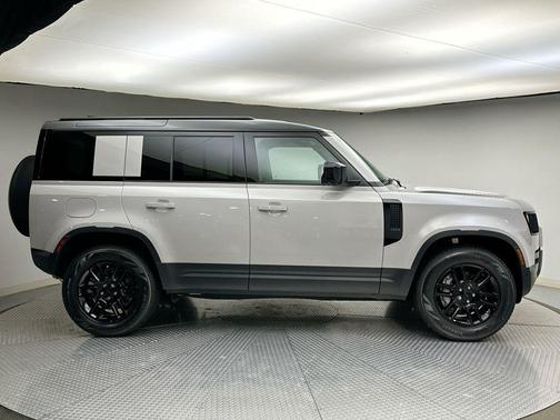 2026 Land Rover Defender S