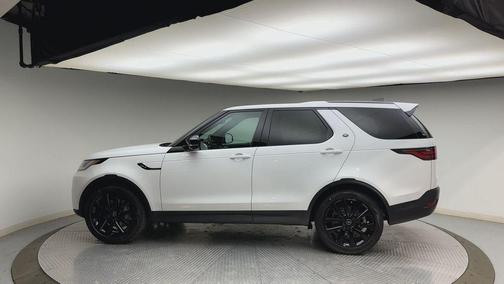 2026 Land Rover Discovery S