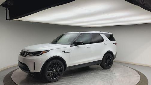 2026 Land Rover Discovery S