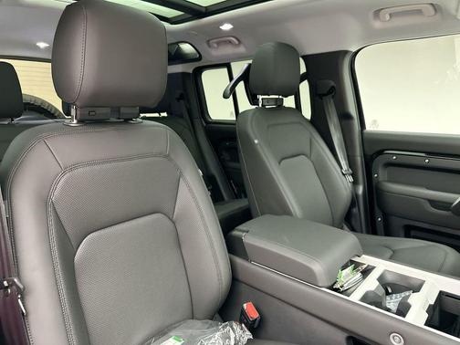 2026 Land Rover Defender