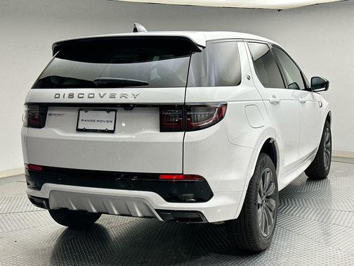 2025 Land Rover Discovery Sport S