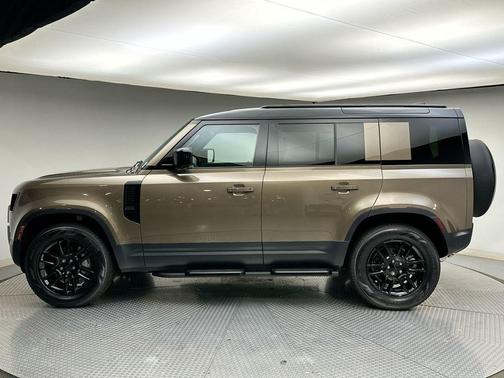2026 Land Rover Defender